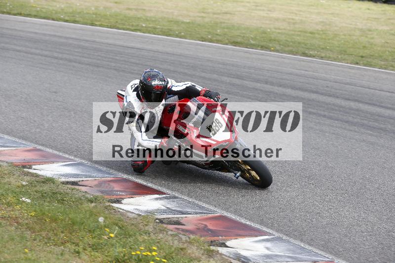 /Archiv-2025/05 14.04.2025 Plüss Moto Sport ADR/Freies Fahren/988